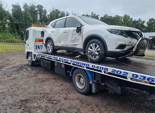 Salvage Towing